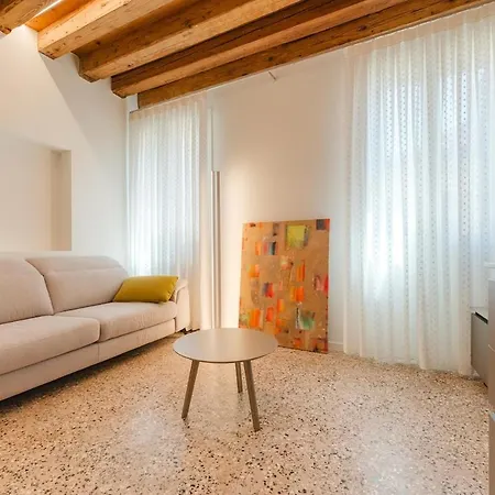 San Tommaso Rialto Terrace דירה