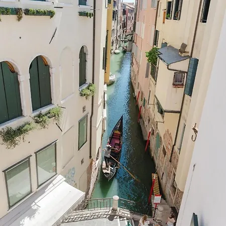 דירה San Tommaso Rialto Terrace *