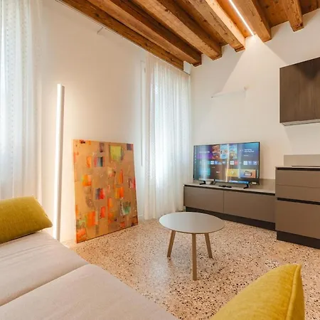 San Tommaso Rialto Terrace *